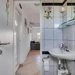 Vibes-2 By Interhome Lejlighed Rogoznica (Sibenik-Knin)