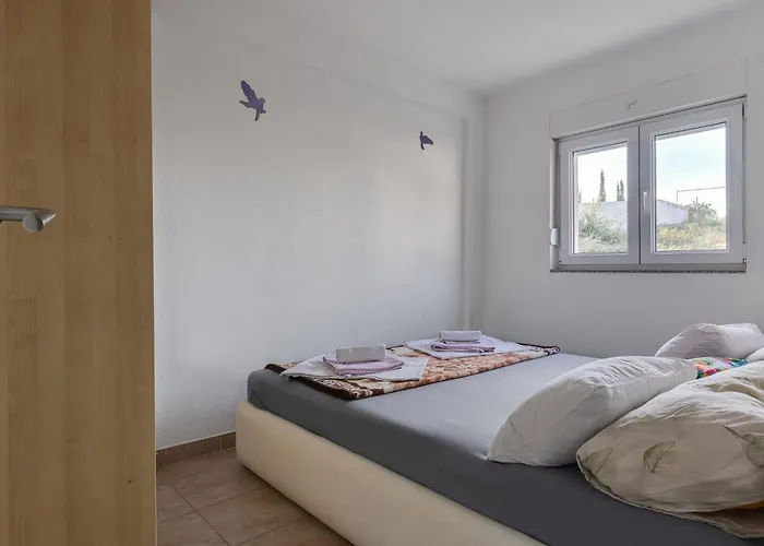 S&g Leko-2 By Interhome