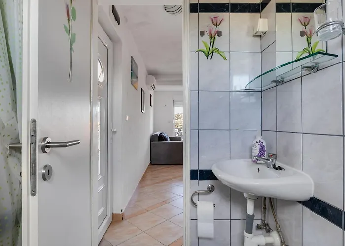 Vibes-2 By Interhome Apartment Rogoznica (Sibenik-Knin)